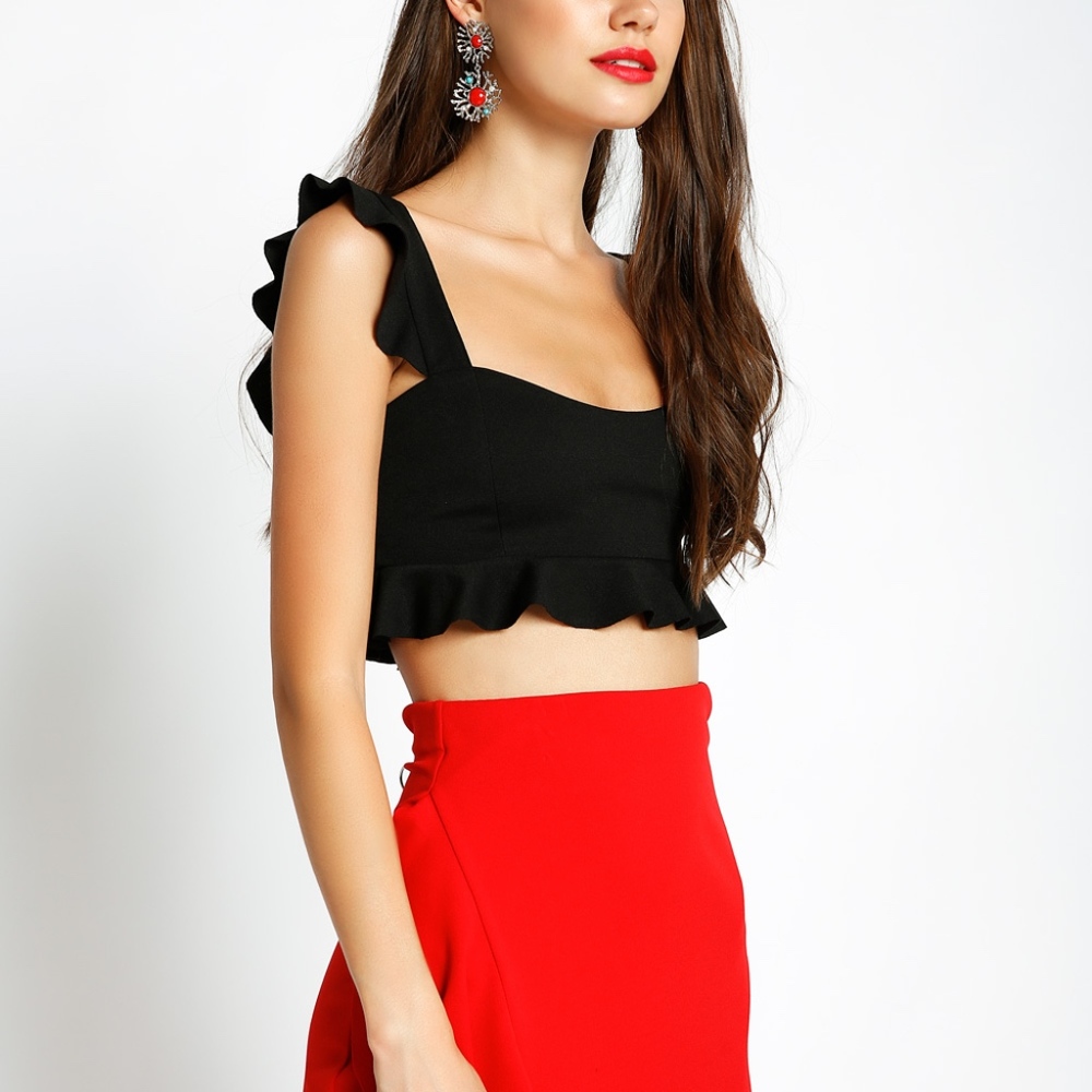 Ruffled Shoulder Crop Top - Black