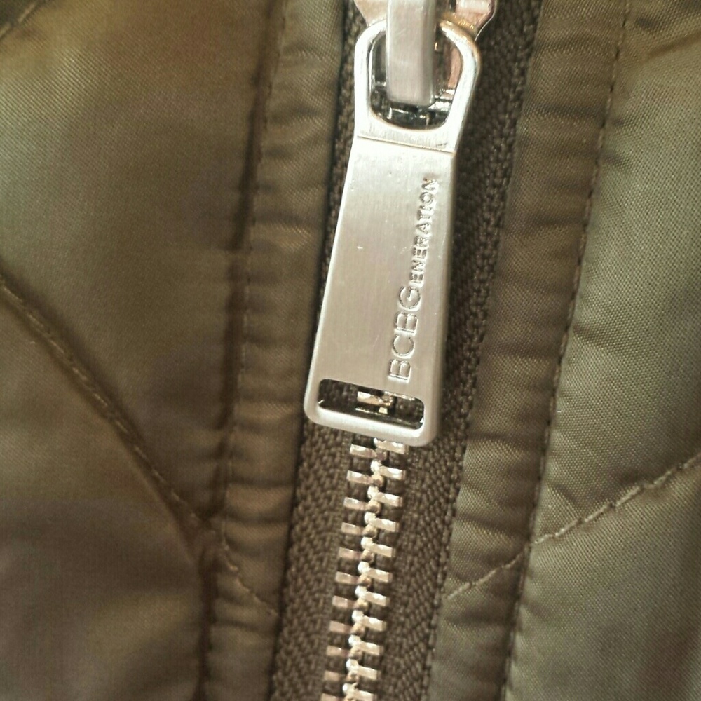 BCBGeneration Olive Quilted Bomber Jacket - Picture 5 of 8