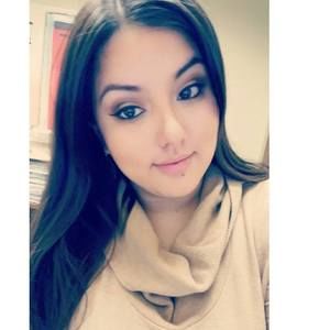 Meet your Posher, Ines