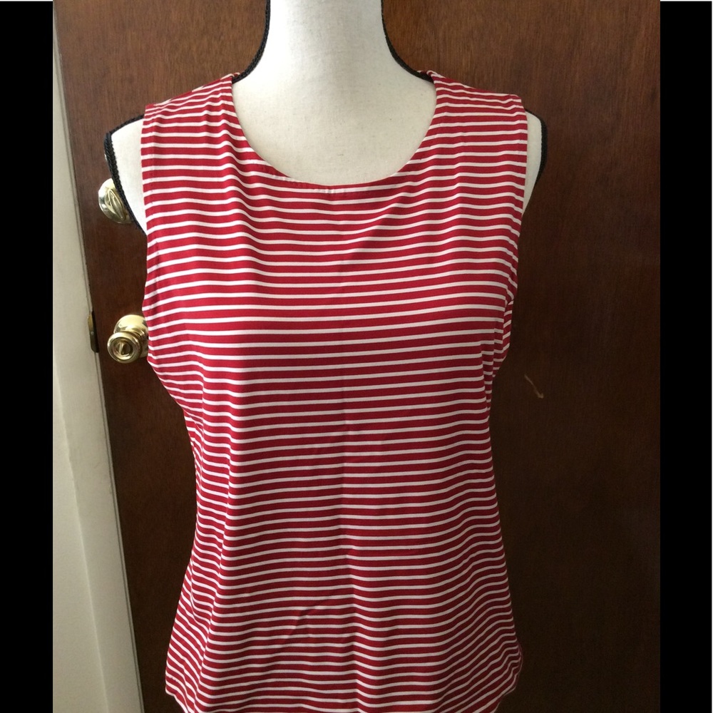 Cute Hilliard & Hanson Top