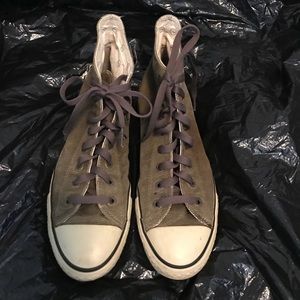 Men's olive corduroy AG high tops size 7