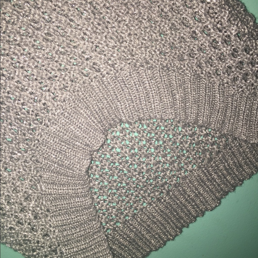 Sweater - Picture 3 of 3