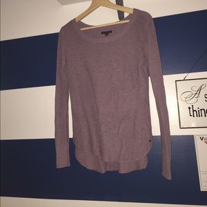 AMERICAN EAGLE OUTFITTERS VIOLET COLORED SWEATER