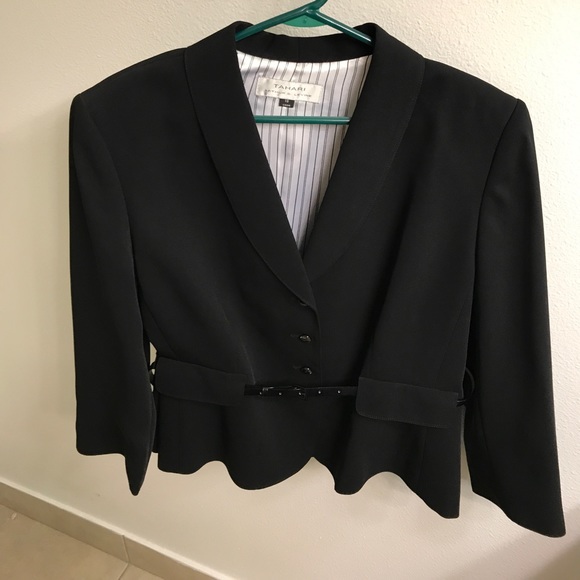 Skirt suit set - Picture 1 of 2