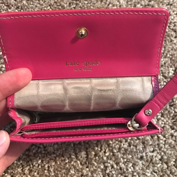 Kate Spade Wallet - Picture 4 of 4