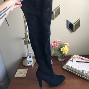 Steve Madden thigh high black suede boots ✖️✖️