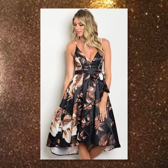 JUST IN🆕Gorgeous Versatile High Low V Cut Dress - Picture 3 of 3