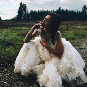 Meet your Posher, Carissa