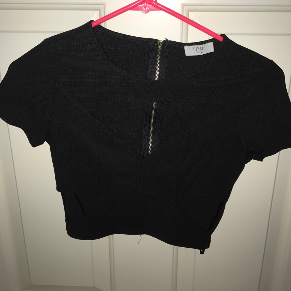 Tobi cutout crop top