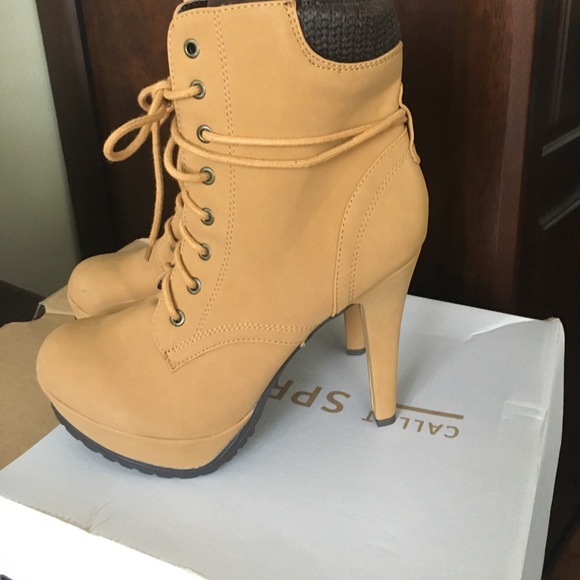 NEW booties - Picture 3 of 6