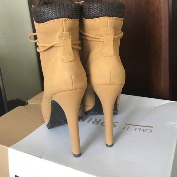 NEW booties - Picture 4 of 6