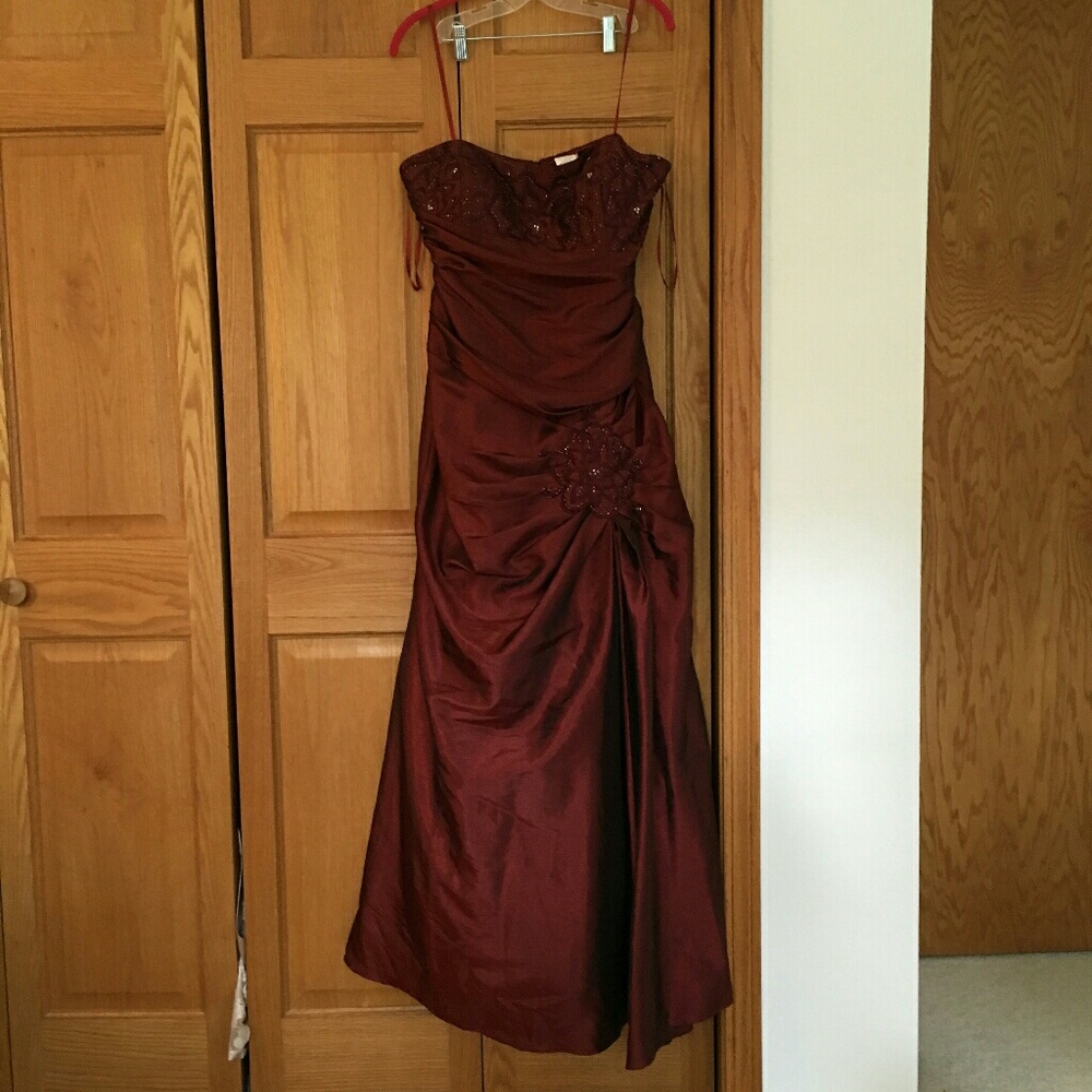 Red to black prom dress
