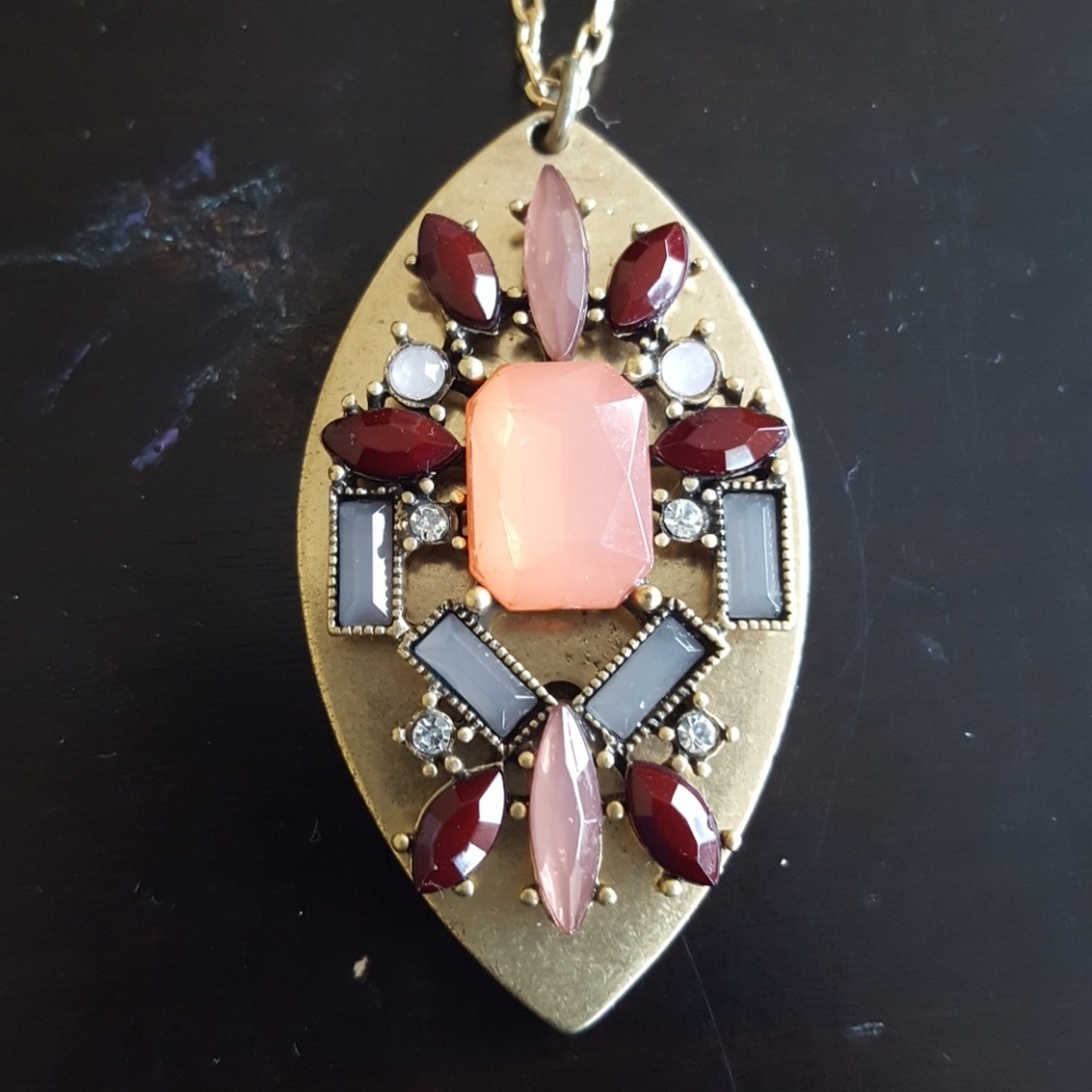 Gold Pendant & 24 inch Gold Chain Fashion Jewelry