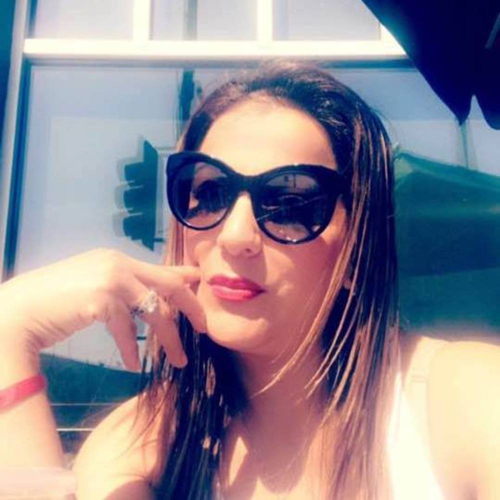 Meet your Posher, Adriana