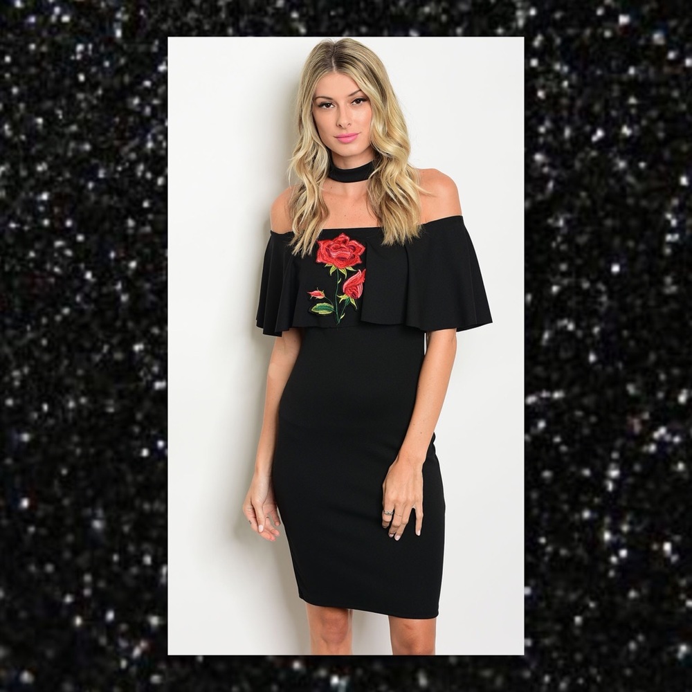 JUST IN 🆕Off Shoulder Embroidery Choker Dress