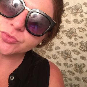 Meet your Posher, Faith