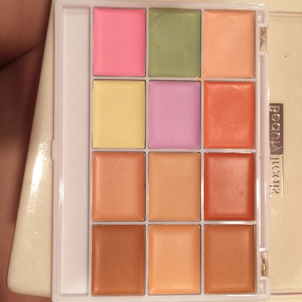 Color Correcting and Contour Palette