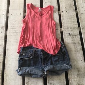 Girls flowy tank top size 10