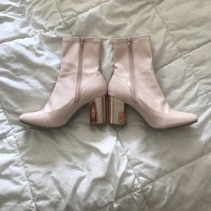 Light pink boots