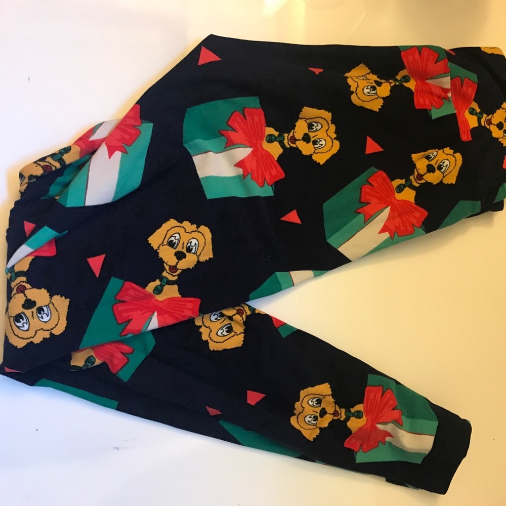 Lularoe Christmas leggings