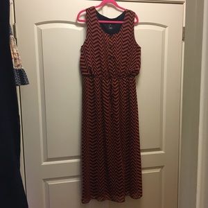 Maxi dress, navy blue & orange.