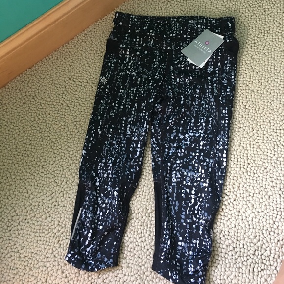 Athleta Crop Leggings - Picture 4 of 7