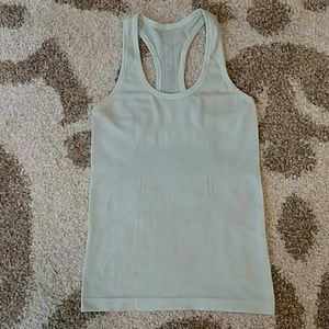 Lululemon Run Swiftly tank