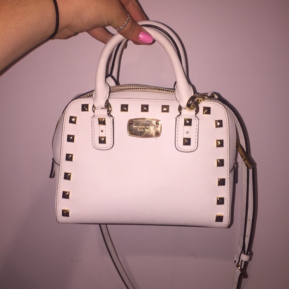 Michael Kors Handbags - MICHAEL KORS CROSSBODY