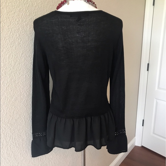 💥Sale WHBM Boho Peplum with Bell Sleeves - Picture 3 of 8