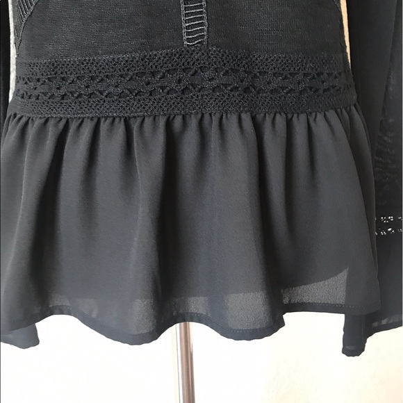 💥Sale WHBM Boho Peplum with Bell Sleeves - Picture 5 of 8