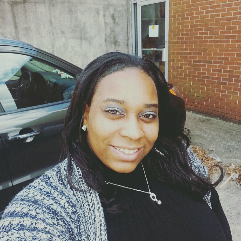 Meet your Posher, Kenoshia
