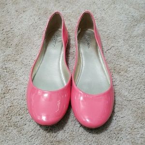 Coral Flats, never worn, Brand New