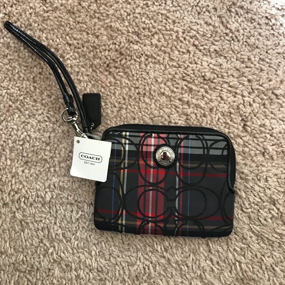 BRAND NEW Coach wristlet