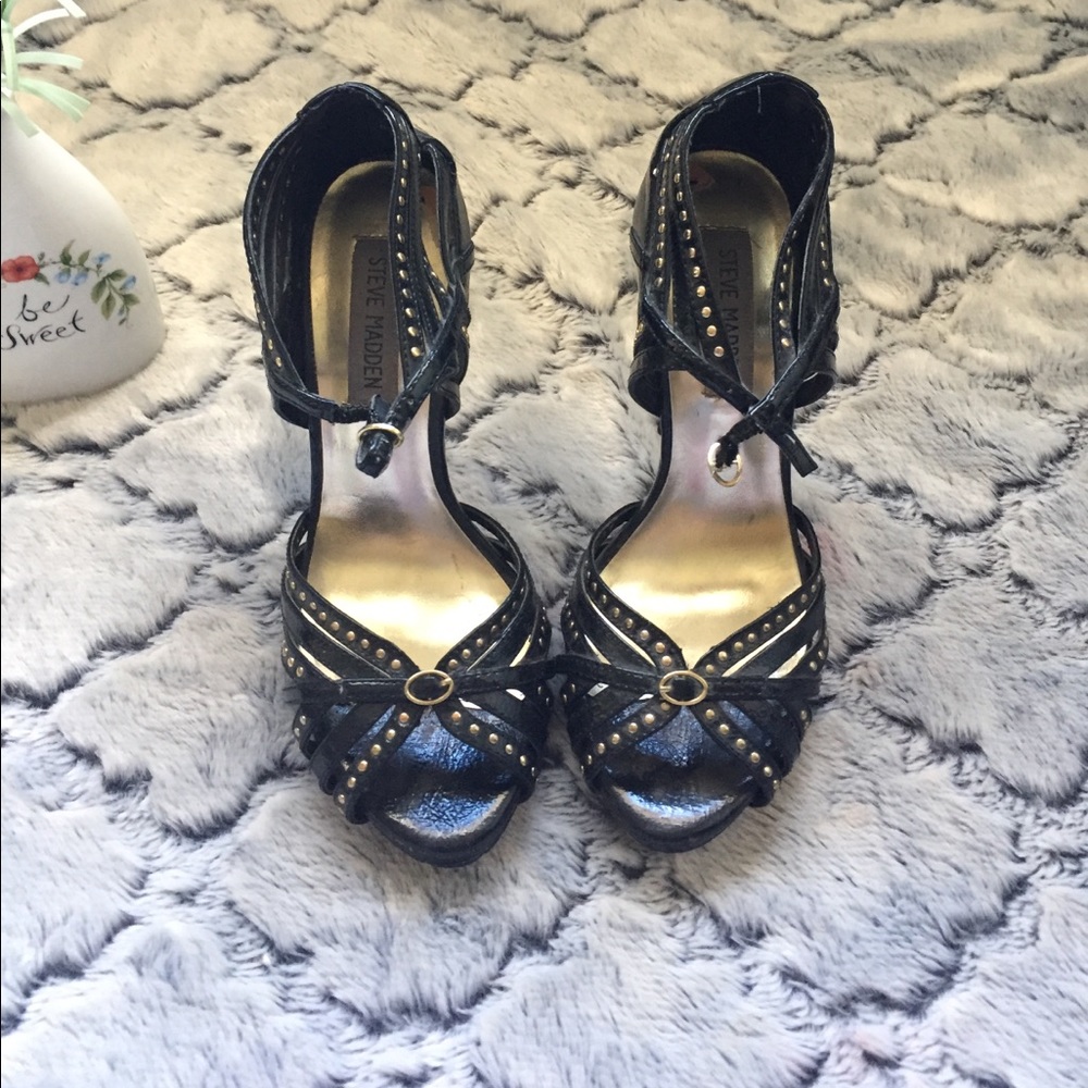 Edgy Steve Madden stilettos