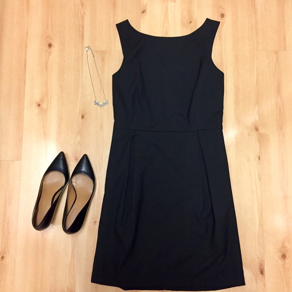 GAP Sleeveless Little Black Dress