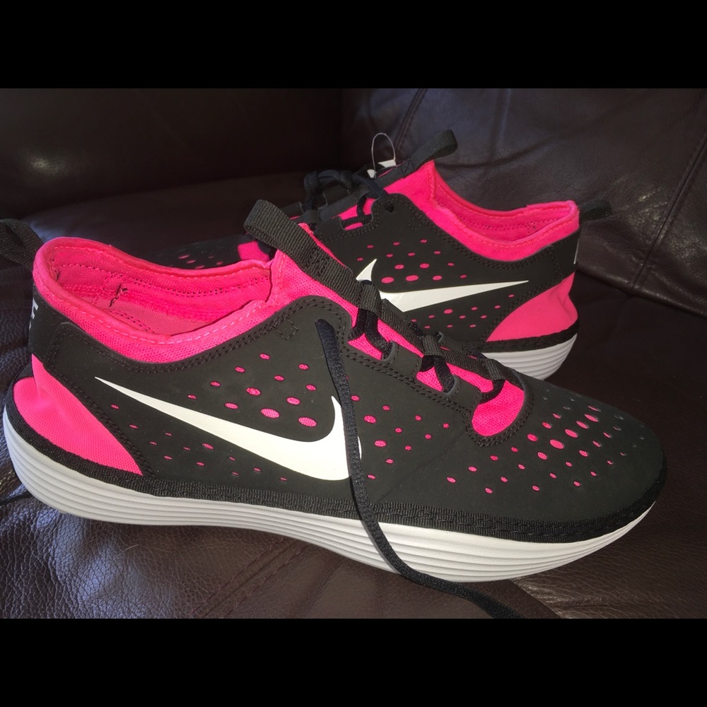 Nike ✔️ Solarsoft Costa Low 👟