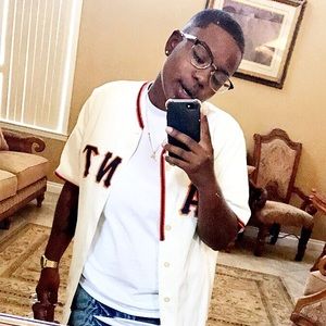 Meet your Posher, Molly