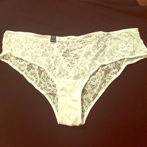 Torrid Lingerie Hipster Size 4