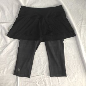 Athleta Skirt w/ Attached Crop Legging sz S