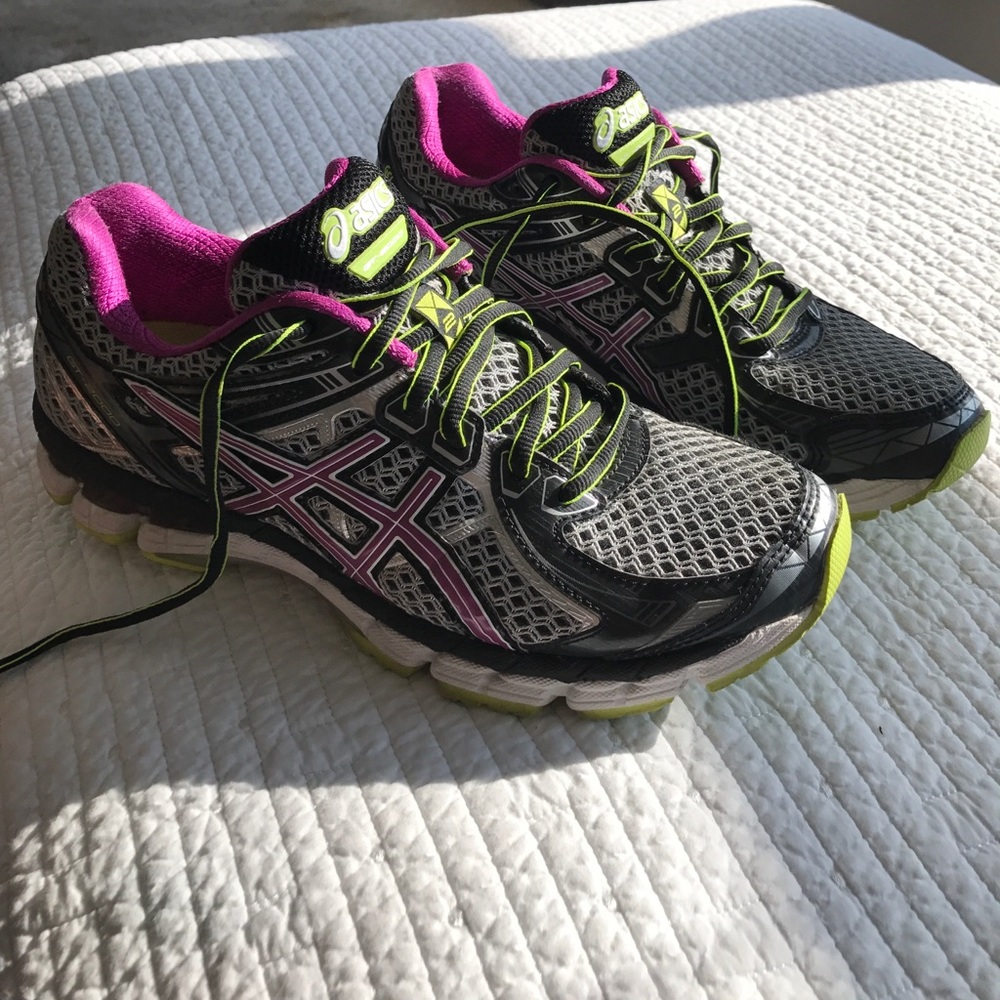 Asics GT 2000