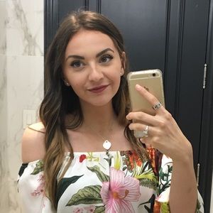 Meet your Posher, Julianna