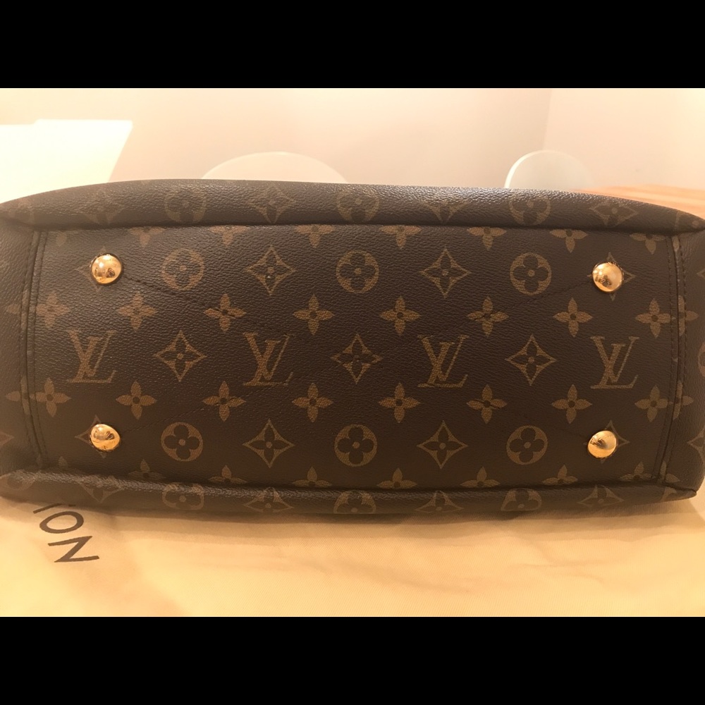Louis Vuitton Pallas Noir - Picture 3 of 8