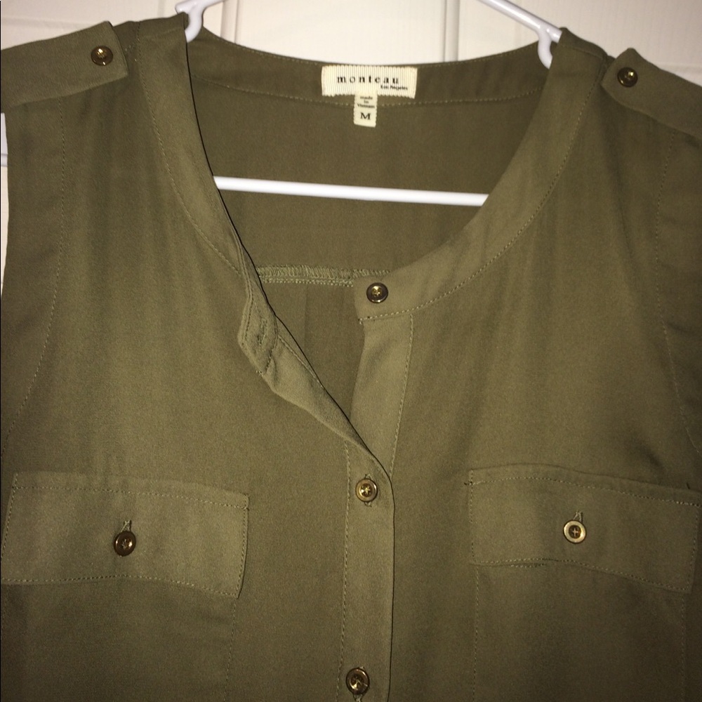 Army green tank