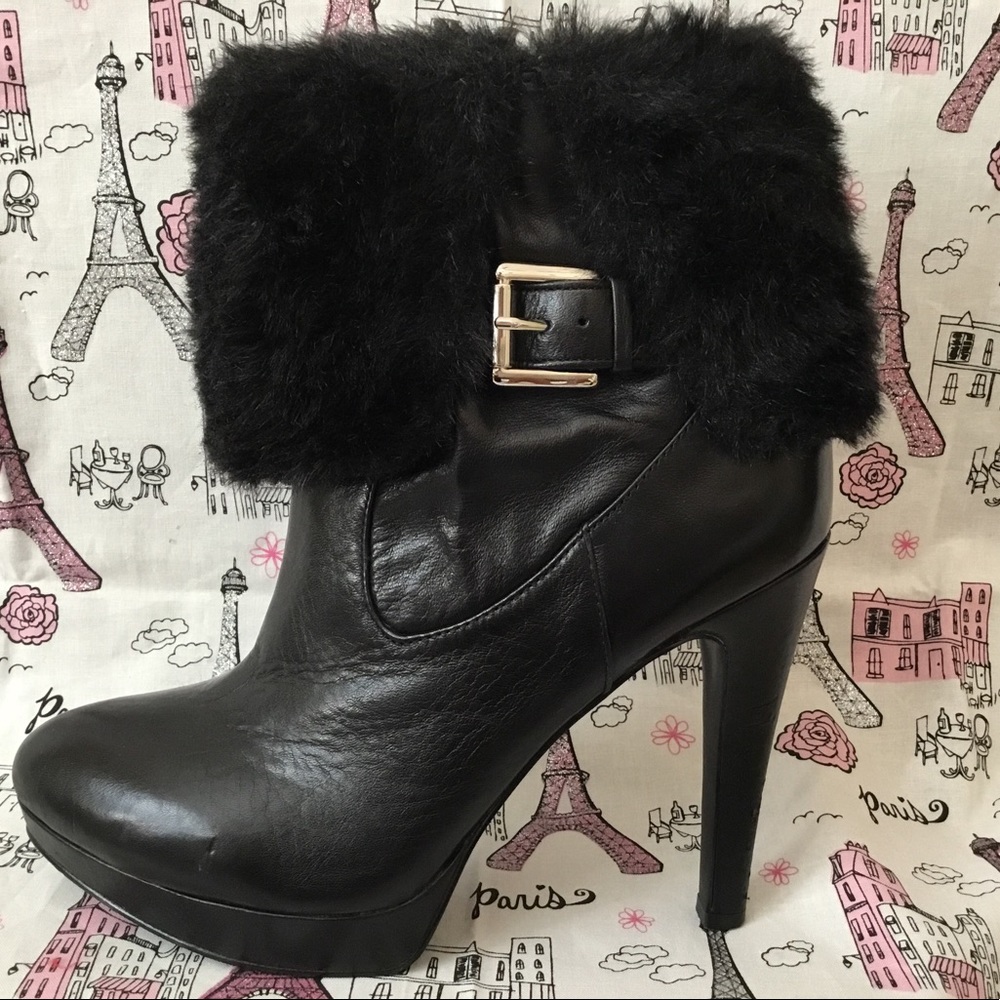 INC BLACK PLATFORM BOOTIE w/faux fur 4" heel 1/2"