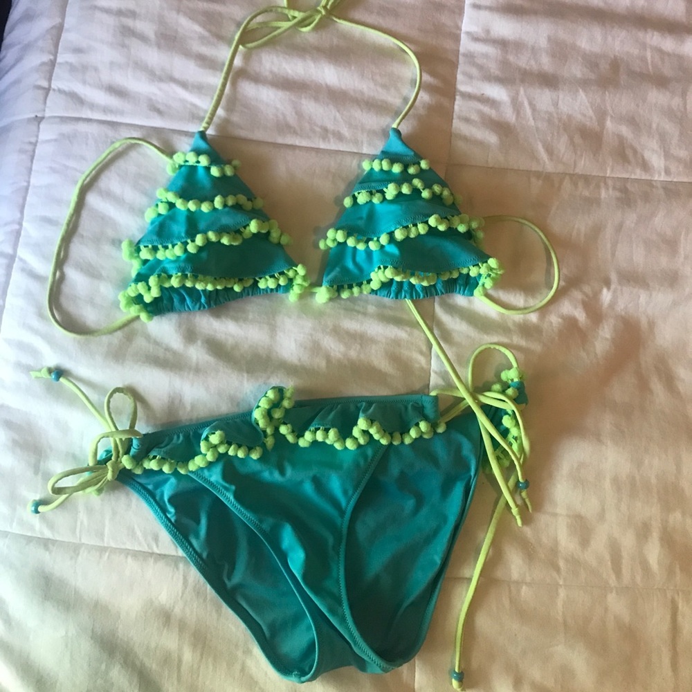Victoria's Secret bikini