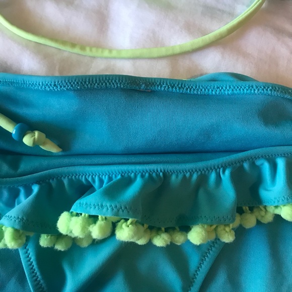 Victoria's Secret bikini - Picture 5 of 5