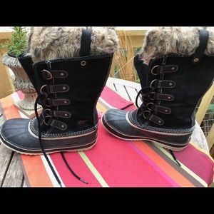 Sorel waterproof winter boots
