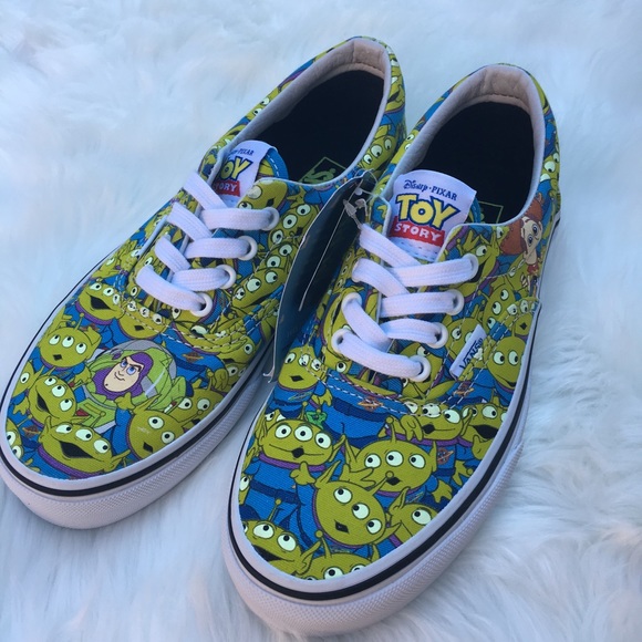 green alien vans
