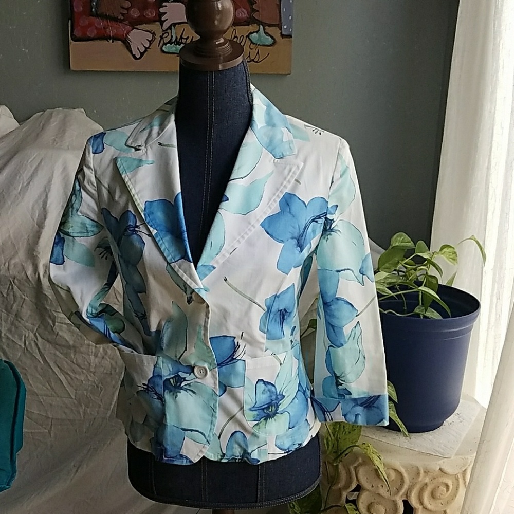 NWOT on Italian floral
