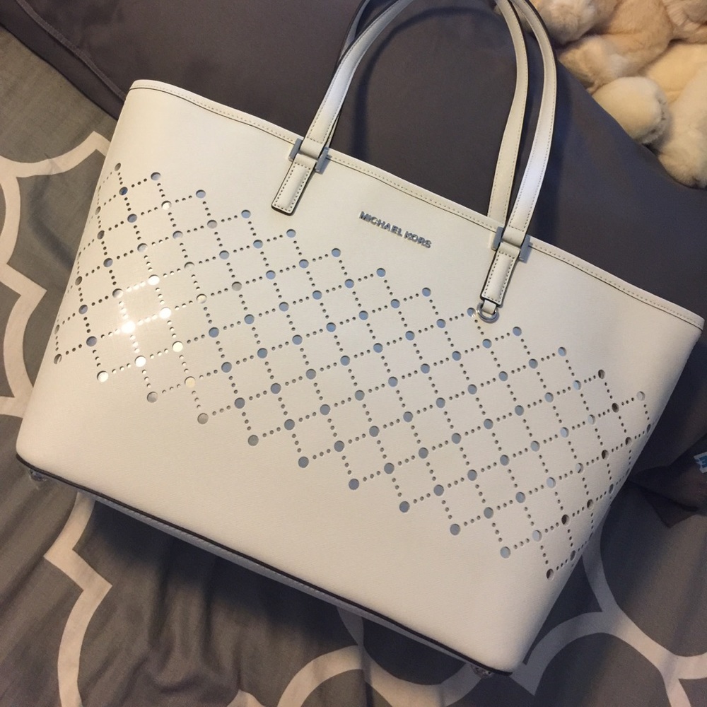 Michael Kors carryall tote